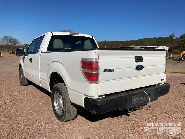 Image of Ford F-150 equipment image 2