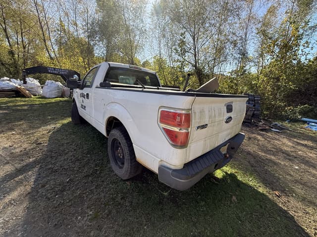 Image of Ford F-150 equipment image 4