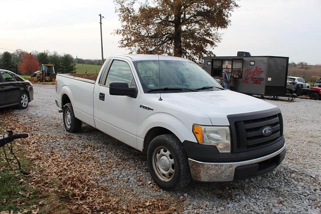 Image of Ford F-150 equipment image 4