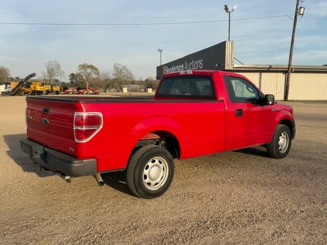 Image of Ford F-150 equipment image 2