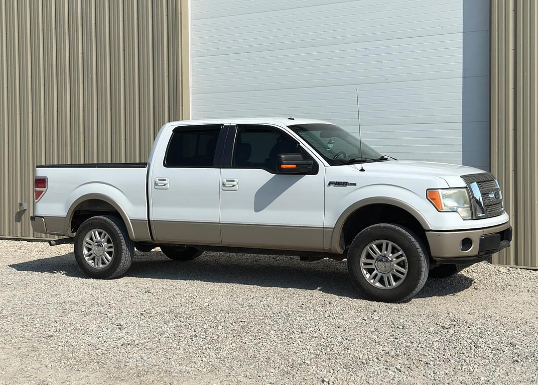 Image of Ford F-150 Primary image