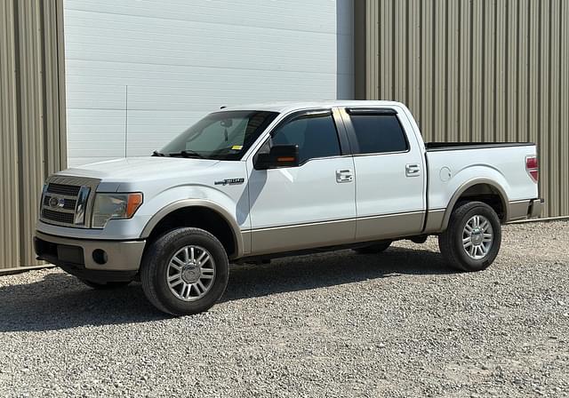 Image of Ford F-150 equipment image 1