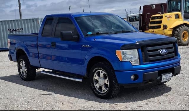 Image of Ford F-150 equipment image 2