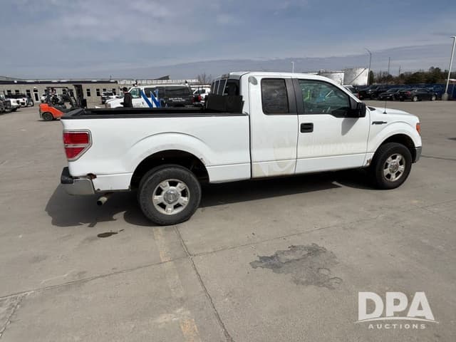 Image of Ford F-150 equipment image 4