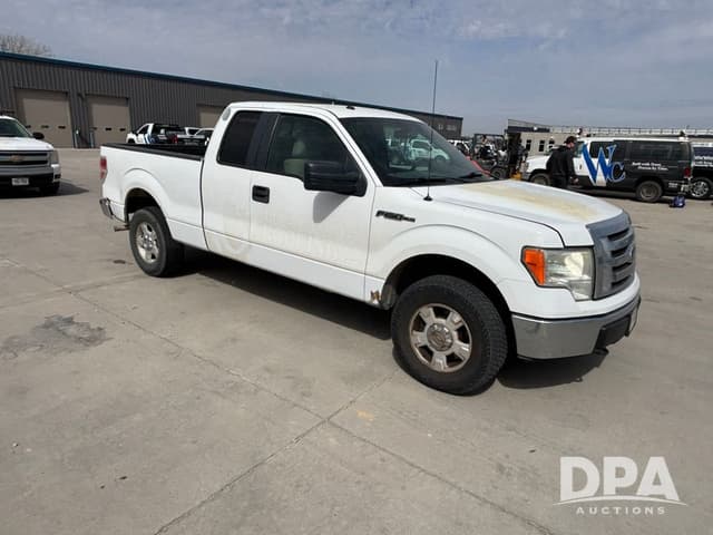 Image of Ford F-150 equipment image 1
