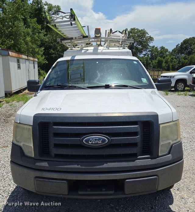 Image of Ford F-150 equipment image 1