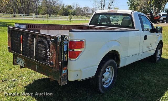 Image of Ford F-150 equipment image 4