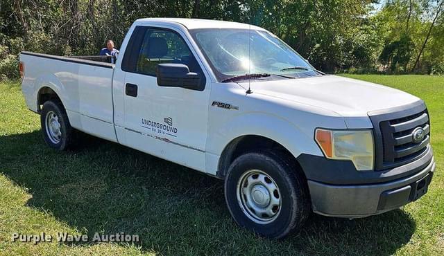 Image of Ford F-150 equipment image 2