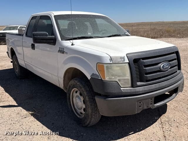 Image of Ford F-150 equipment image 2