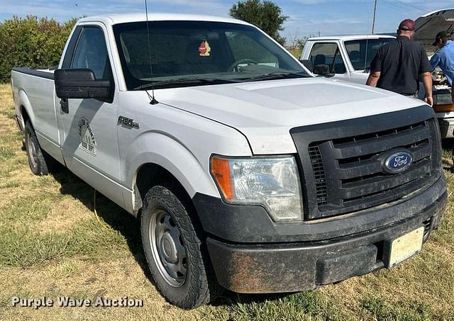 Image of Ford F-150 equipment image 2