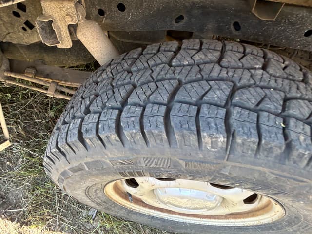 Image of Ford F-150 equipment image 4