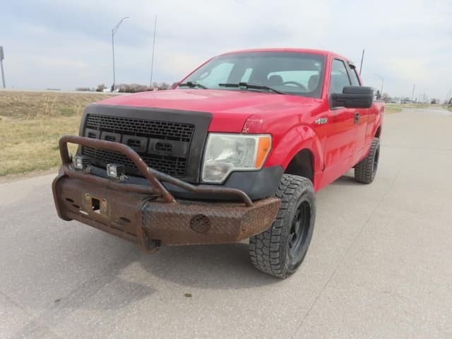 Image of Ford F-150 equipment image 1