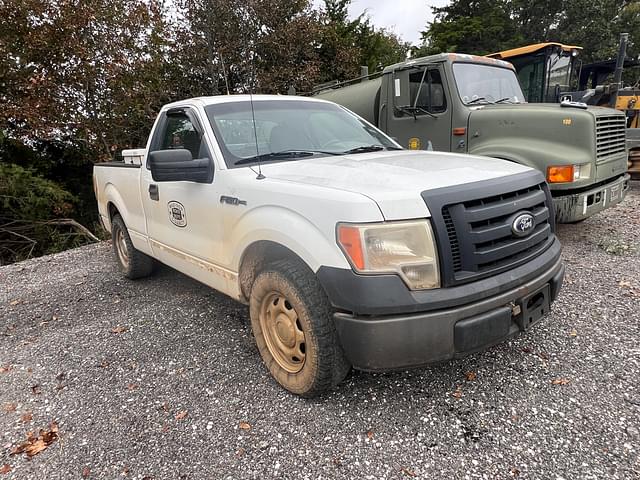 Image of Ford F-150 equipment image 1