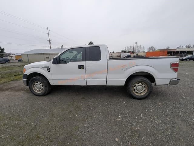 Image of Ford F-150 equipment image 2
