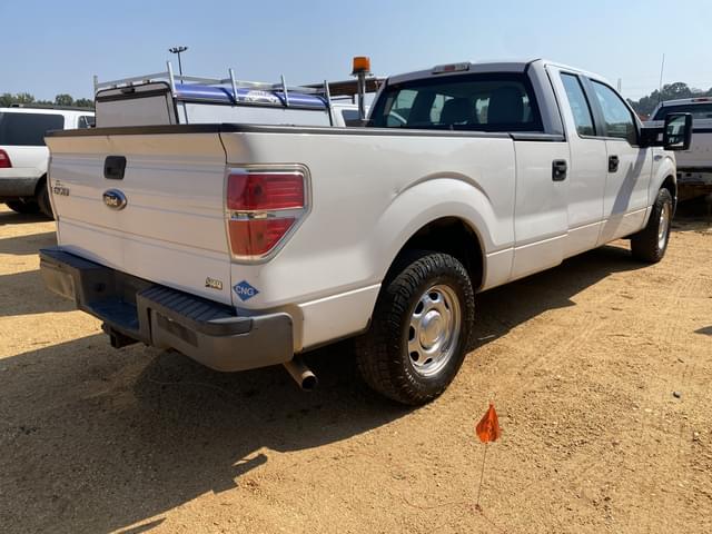 Image of Ford F-150 equipment image 2