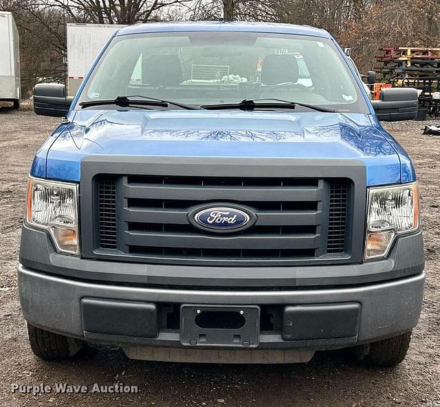 Image of Ford F-150 equipment image 1