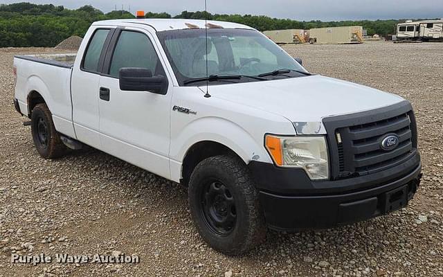 Image of Ford F-150 equipment image 2