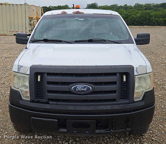 Image of Ford F-150 equipment image 1