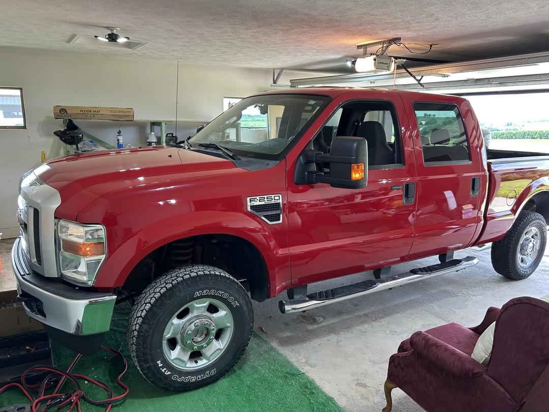 Image of Ford F-250 Primary image