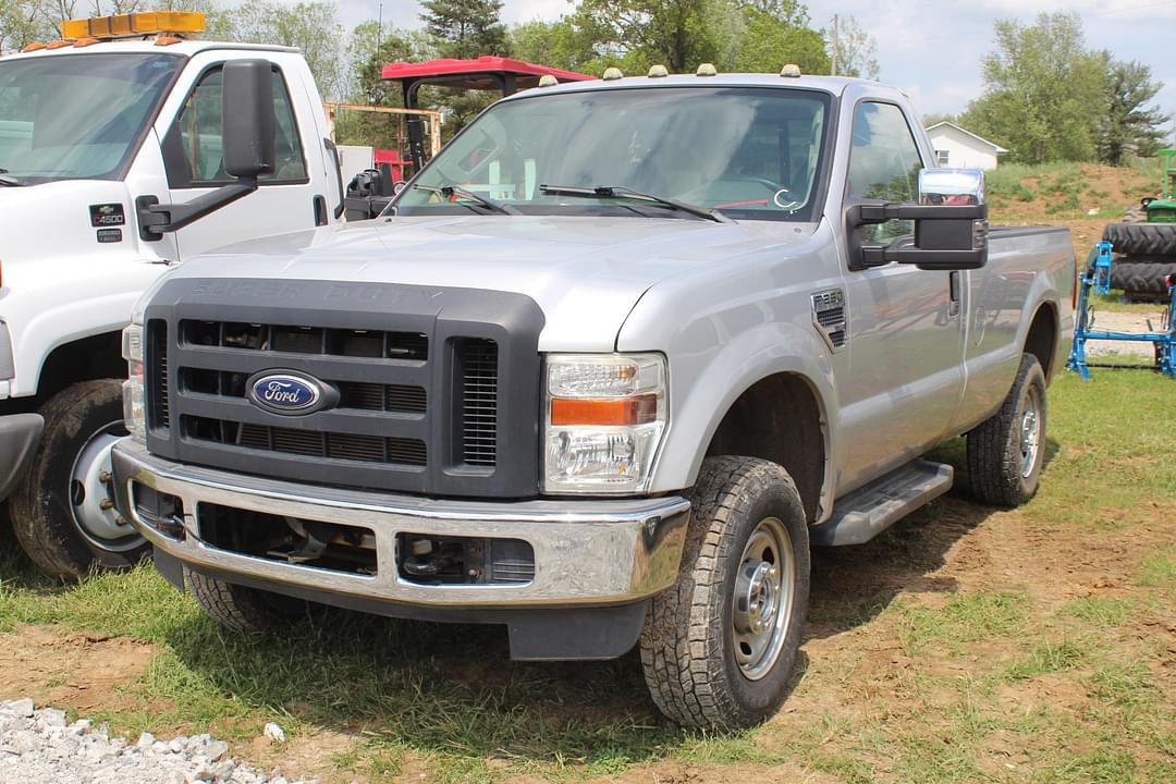 Image of Ford F-250 Primary image