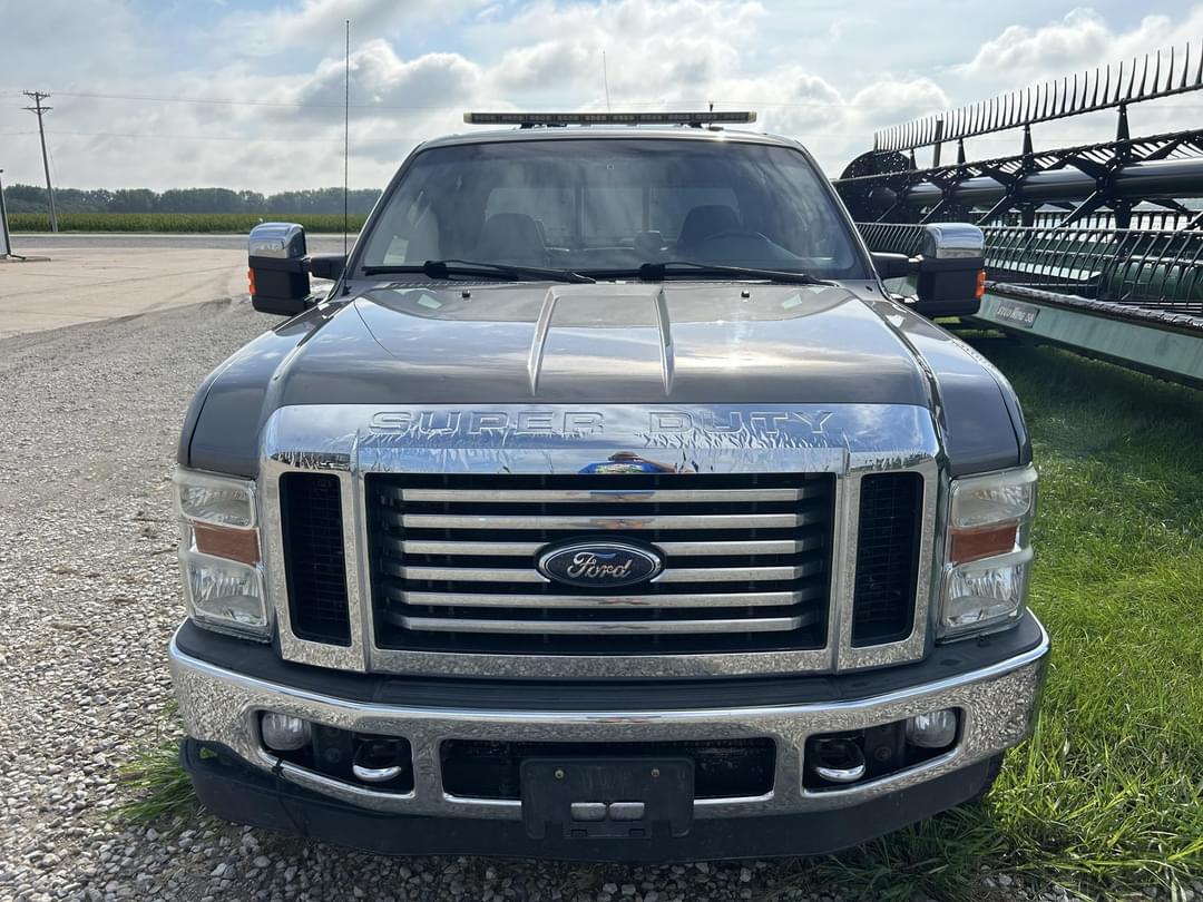 Image of Ford F-250 Primary image
