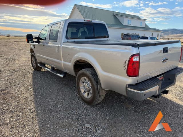 Image of Ford F-250 equipment image 2