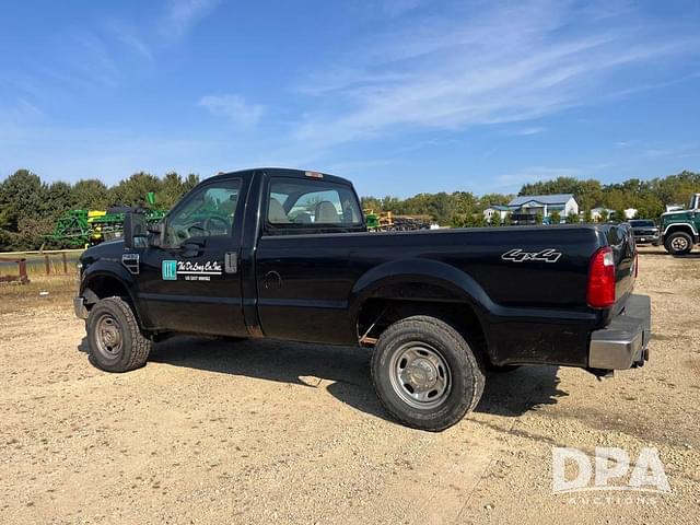 Image of Ford F-250 equipment image 4