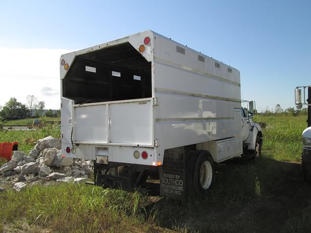 Image of Ford F-250 equipment image 2