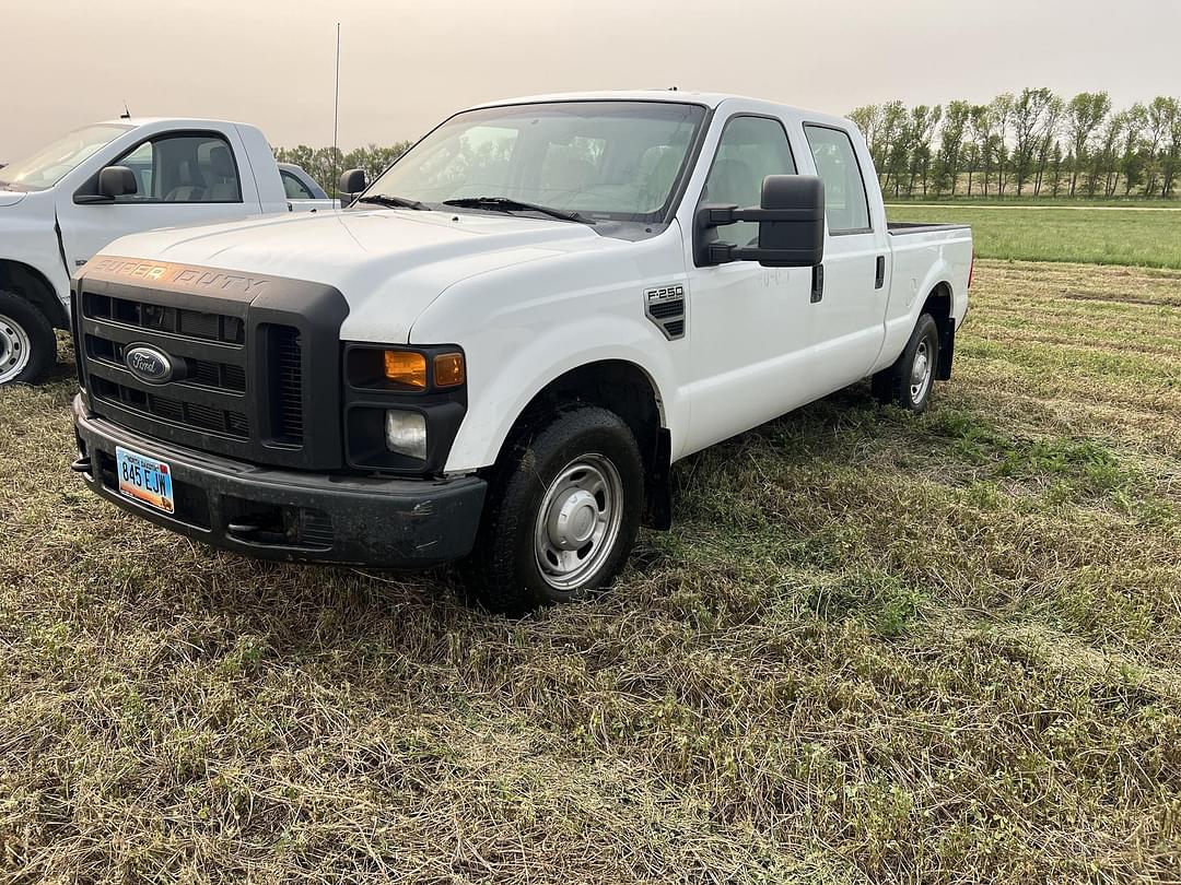 Image of Ford F-250 Primary image