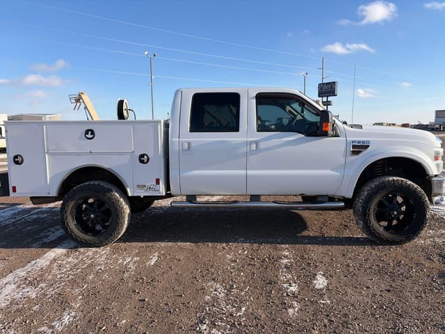 Image of Ford F-250 equipment image 4