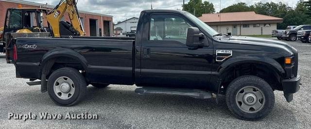 Image of Ford F-250 equipment image 3