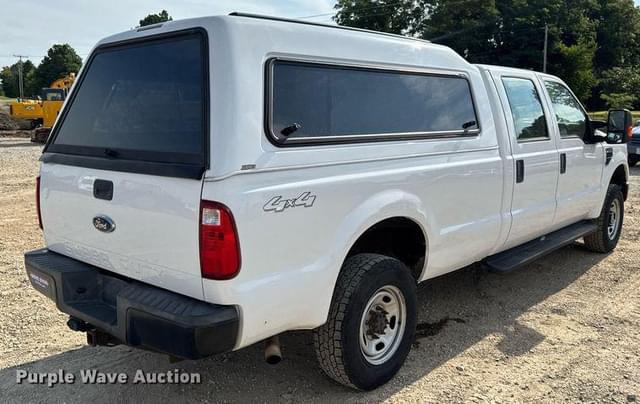 Image of Ford F-250 equipment image 4