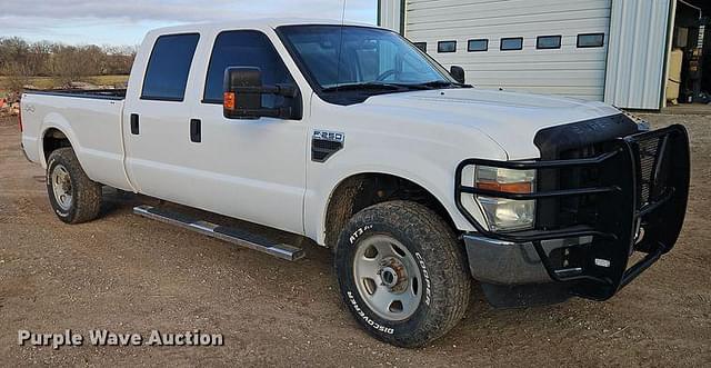 Image of Ford F-250 equipment image 2