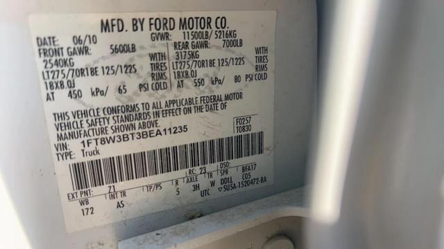 Image of Ford F-350 equipment image 4