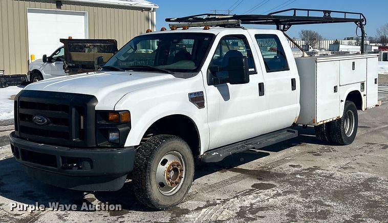 Image of Ford F-350 Primary image