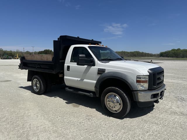 Image of Ford F-550XLSD equipment image 2