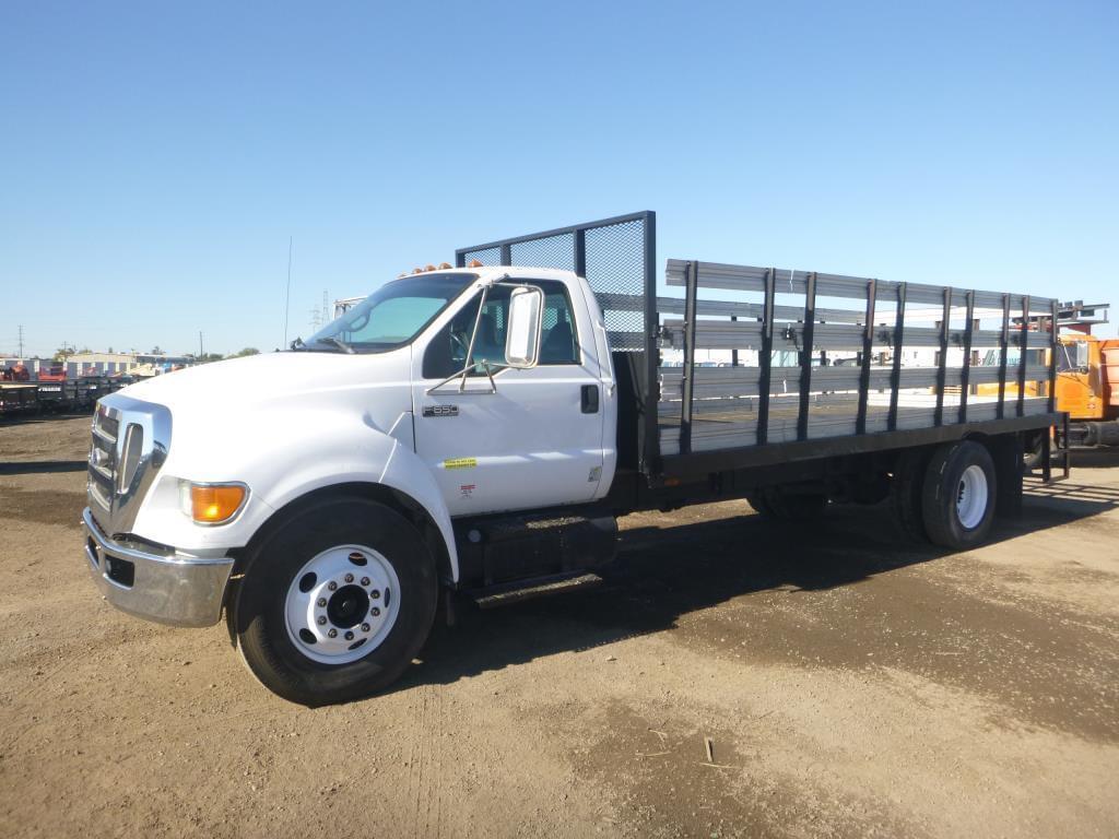 Image of Ford F-650 Primary image
