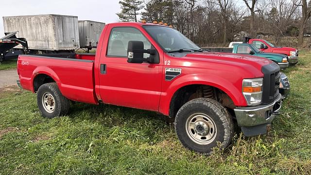 Image of Ford F-250 equipment image 1