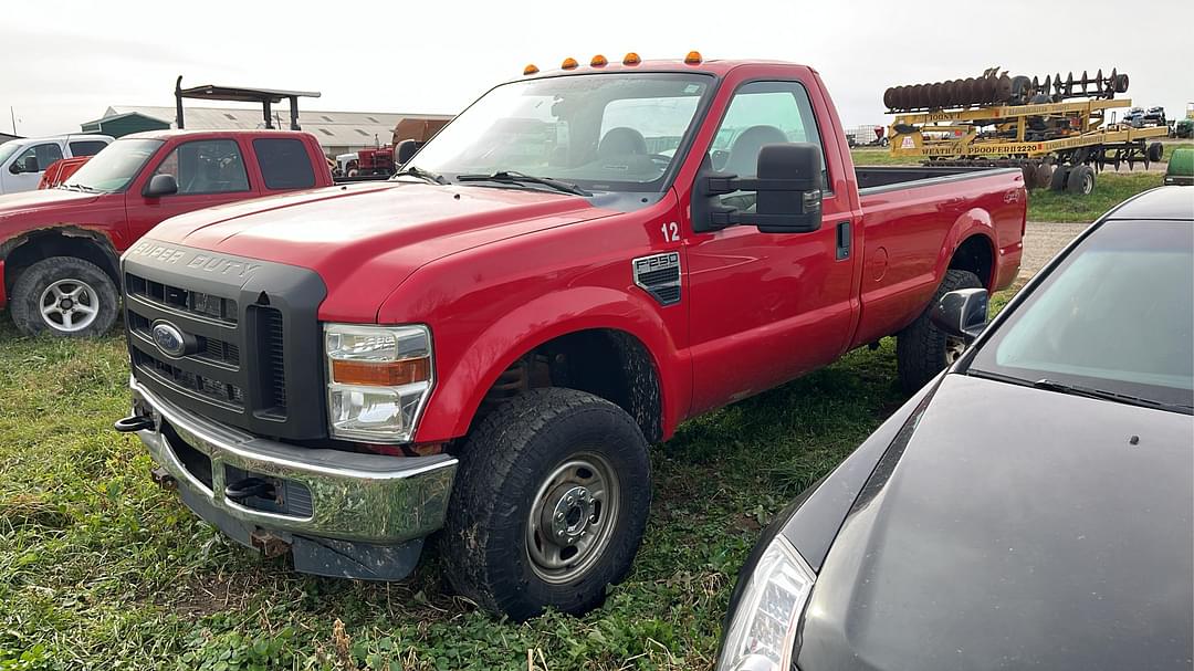 Image of Ford F-250 Primary image