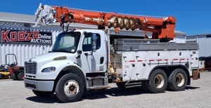 2010 Freightliner Business Class M2 106 Image