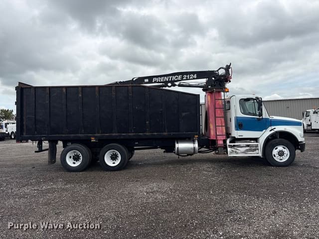 Image of Freightliner Business Class M2 equipment image 3