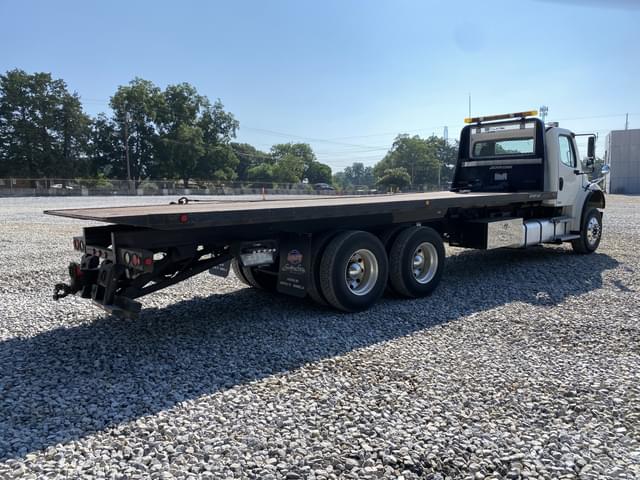 Image of Freightliner Business Class M2 equipment image 2