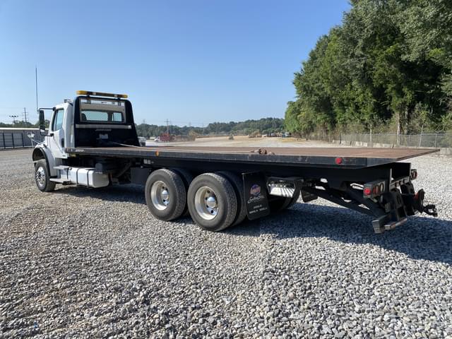 Image of Freightliner Business Class M2 equipment image 1