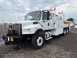 2010 Freightliner M2 Image