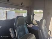 Thumbnail image Freightliner Business Class M2 66
