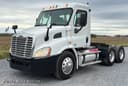 2010 Freightliner Cascadia Image
