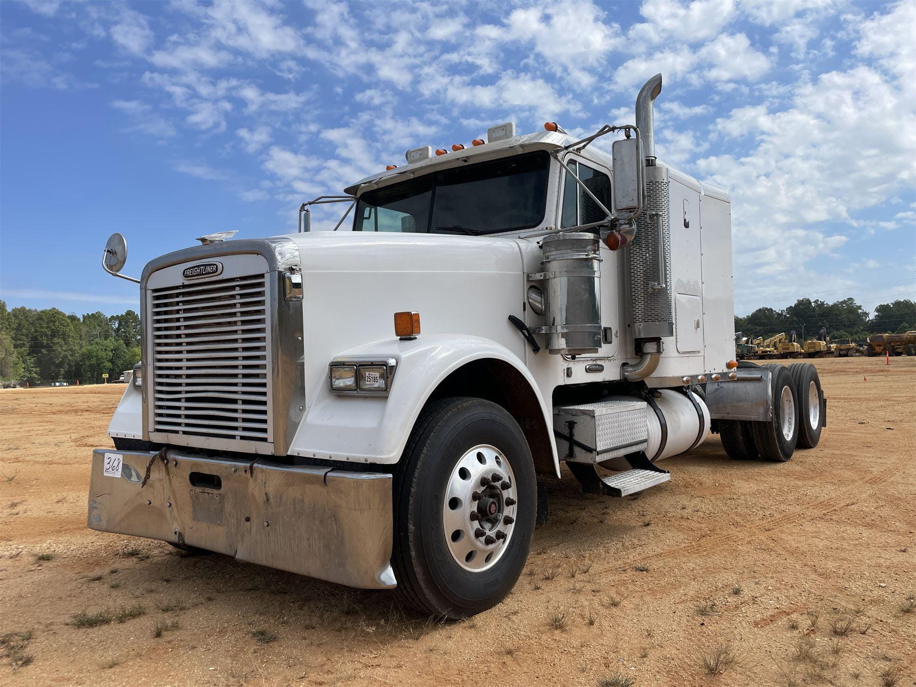 Main image Freightliner FLD