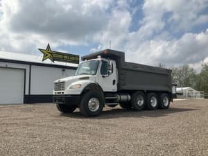 2010 Freightliner M2 106 Image