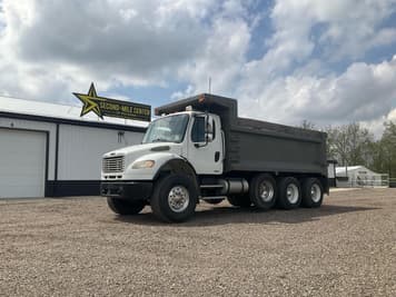 Main image Freightliner M2 106