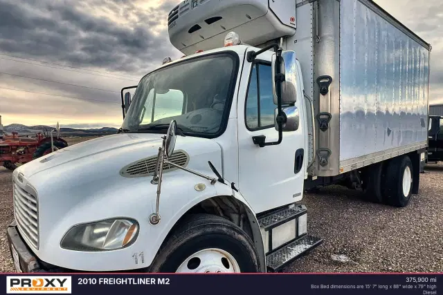 Image of Freightliner M2 equipment image 1